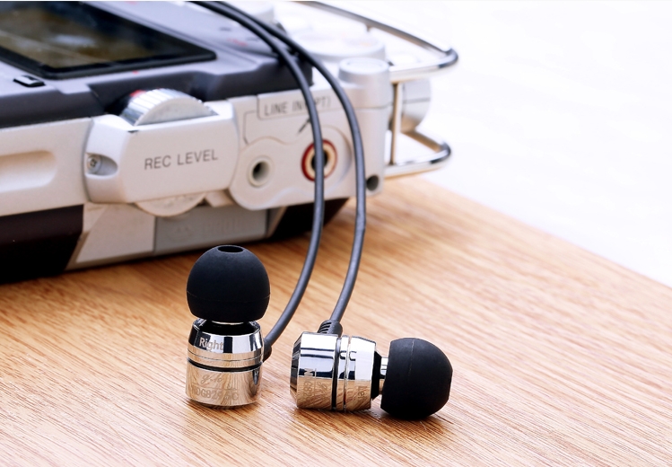 ขาย หูฟัง Knowledge Zenith RS1