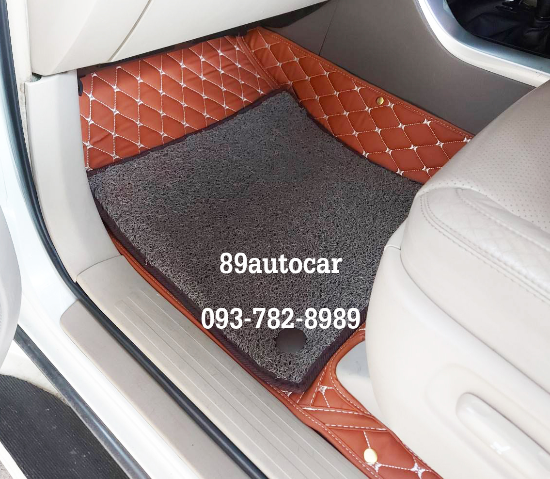 ขายพรมรถยนต์ Land Cruiser Prado 2004 ปูพรม7D สีน้ำตาลเข้ม + พรมดักฝุ่นสีน้ำตาล เต็มคัน