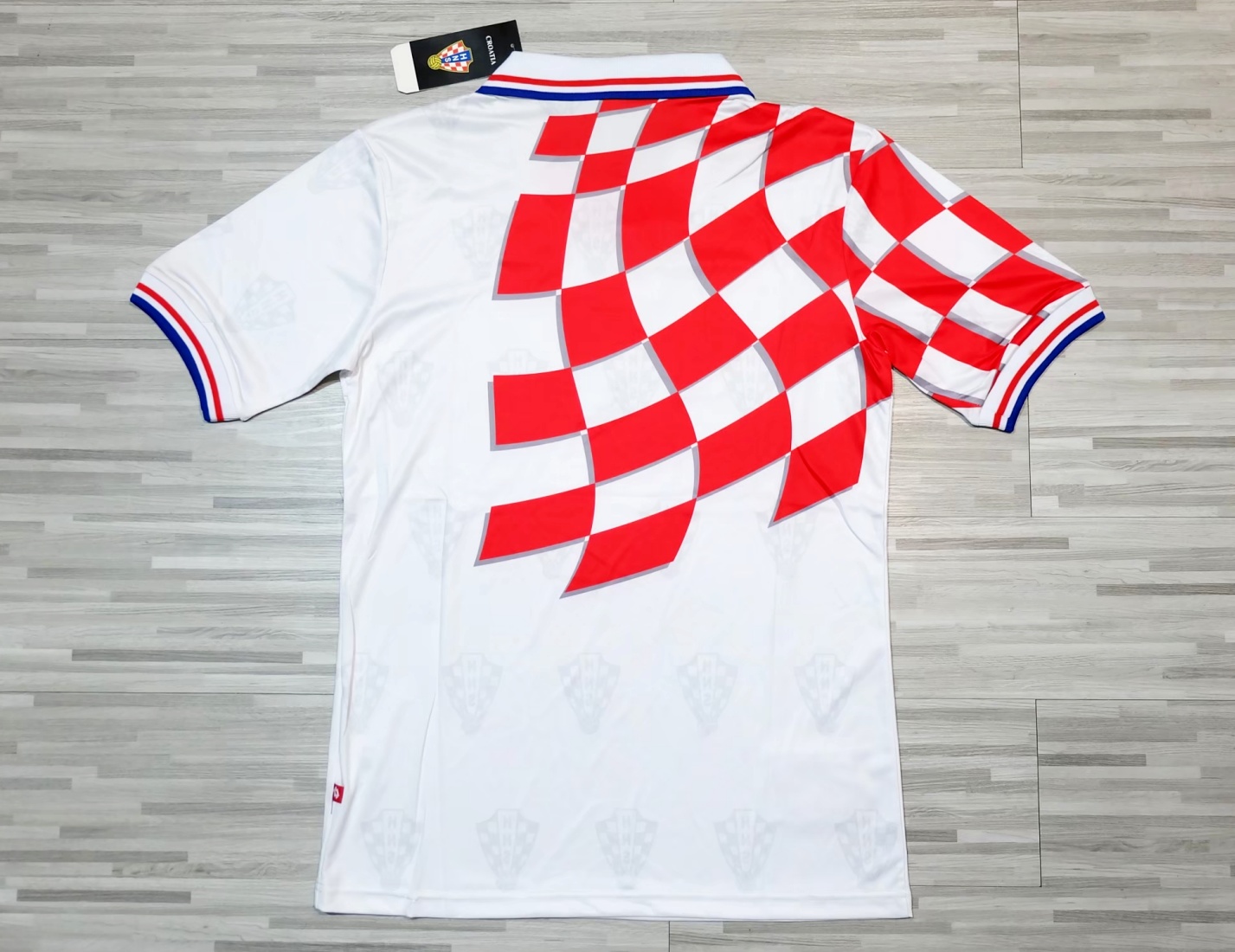 Croatia 1998 World Cup Vintage Jersey เสื้อบอลโครเอเชีย เสื้อโครเอเชียย้อนยุค HNS