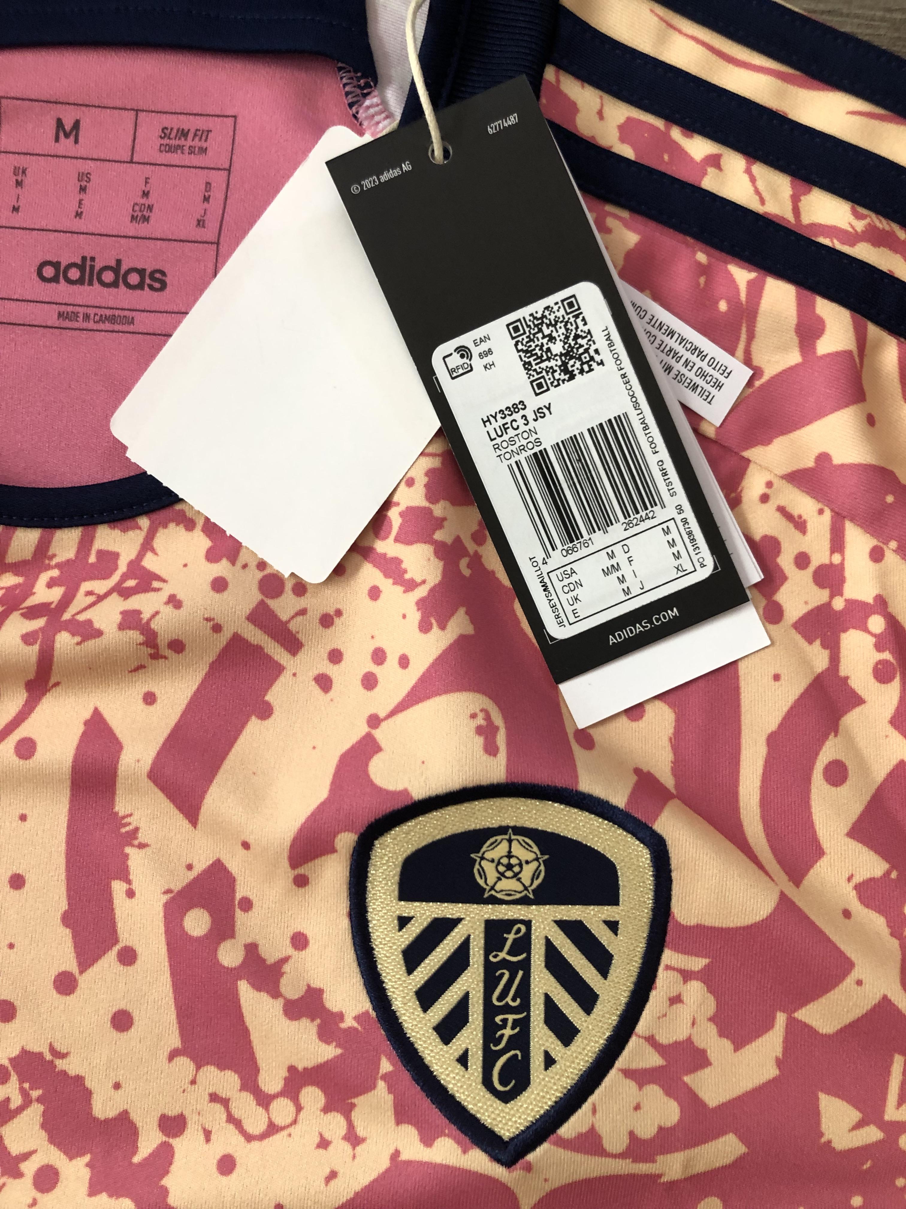 เสื้อฟุตบอล ทีมสโมสรลีดส์ ยูไนเต็ด ชุดเยือน 2023/24 ใหม่ M-Size / LEEDS UNITED Football Shirt Away Kit 2023/24 Jersey NEW M-Size