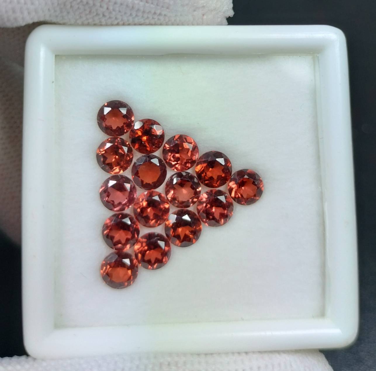 โกเมนแดง (Garnet) 4.6 มม.