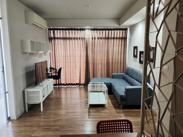 ให้เช่าคอนโด ฟ้าโดม ตึก B 77 ตรม.ดูเพล็กซ์ 2 ห้องนอน วิวสวน วิวสระ มีเครื่องซักผ้า ใกล้ ม.ธรรมศาสตร์รังสิต