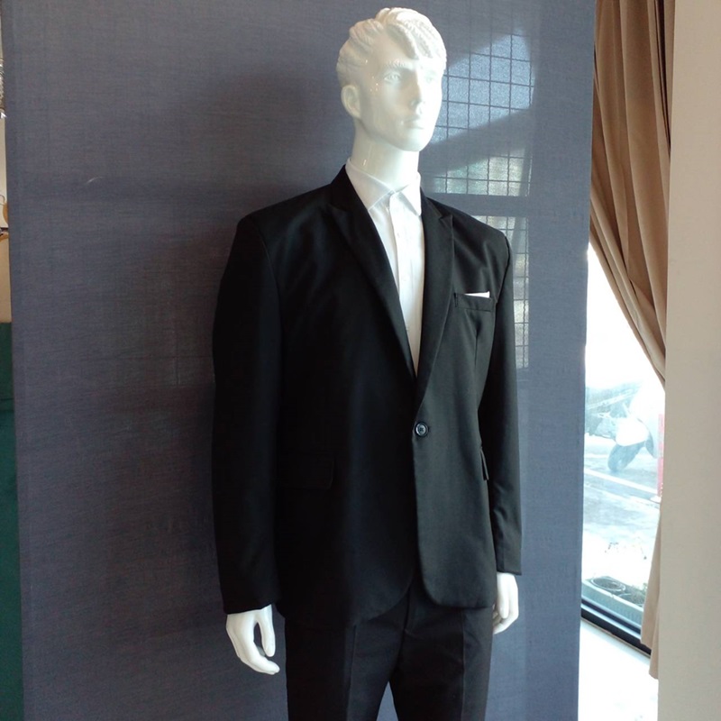 พร้อมเช่า ชุดสูทชาย สีดำ รุ่นกระดุมเดียว พลัสไซส์ ไม่มีกั๊ก
