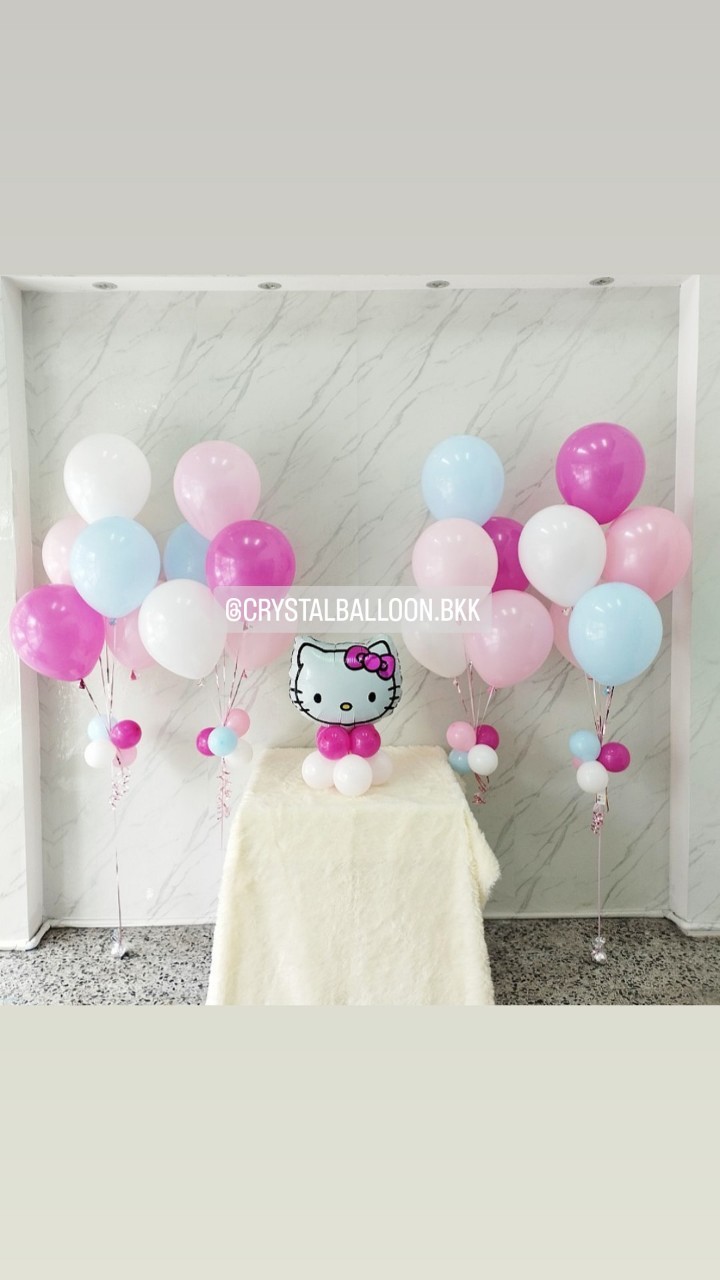 ลูกโป่ง วันเกิดเด็ก ฟอยล์ Kitty ตั้งฐาน 1 ชิ้น พร้อม ช่อลูกโป่ง ช่อ 5 ลูก 4 ช่อ พร้อมตกแต่ง สามารถเปลี่ยนสีลูกโป่ง/เปลี่ยนฟอยล์ตกแต่งได้