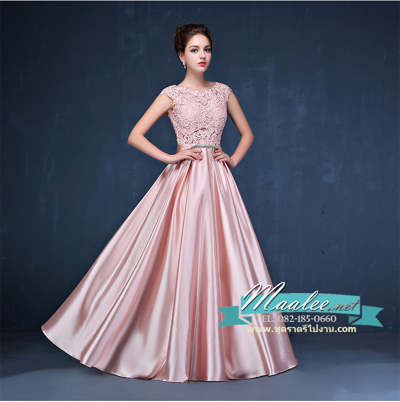 พร้อมส่ง ชุดราตรียาว แขนกุด สีชมพู อกแต่งลูกไม้ กรโปรงเนื้อผ้ามัน คาดเอวคริสตัล เซ็กซี่ผ้าหลัง เพิ่มเข็มกลัดโบว์ช่วงหลัง