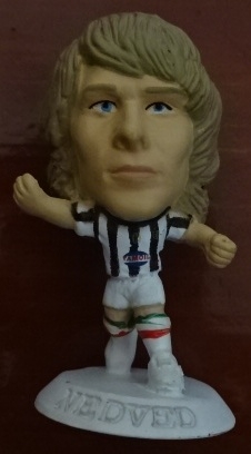 ตุ๊กตาโมเดลนักฟุตบอล พ.เนดเวด สโมสรยูเวนตุส โครินเธียน ไมโครสตาร์ - Swiss Series 1/2006 White Base - MC6109 ใหม่ / P.NEDVED JUVENTUS Football Club Corinthian MicroStars Football Figure - Swiss Series 1/2006 White Base - MC6109 NEW