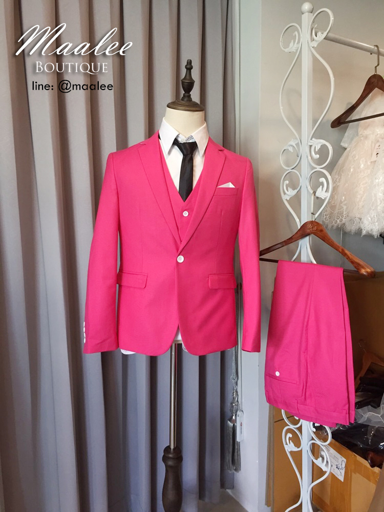 พร้อมเช่า ชุดสูทชาย สีชมพูบานเย็น ทรงเข้ารูป Slim-cut (พร้อมเสื้อกั๊ก) สำเนา