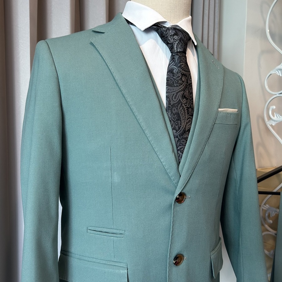 พร้อมเช่า เสื้อสูทชาย สีเขียวมิ้นต์เข้ม สีเขียวพาสเทล Dark Pastel Mint Green (พร้อมเสื้อกั๊ก)