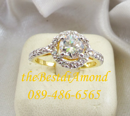 BR204+++แหวนเพชรล้อม มีบ่าข้าง++แบบทันสมัย ดูดี intrend มากๆๆ แบบออกมาจากร้านจิวเวลลี่เลย เพชรสวยวิ๊งๆ ใส่ติดนิ้วได้เลยค่ะ สวยสุดๆ รับประกัน