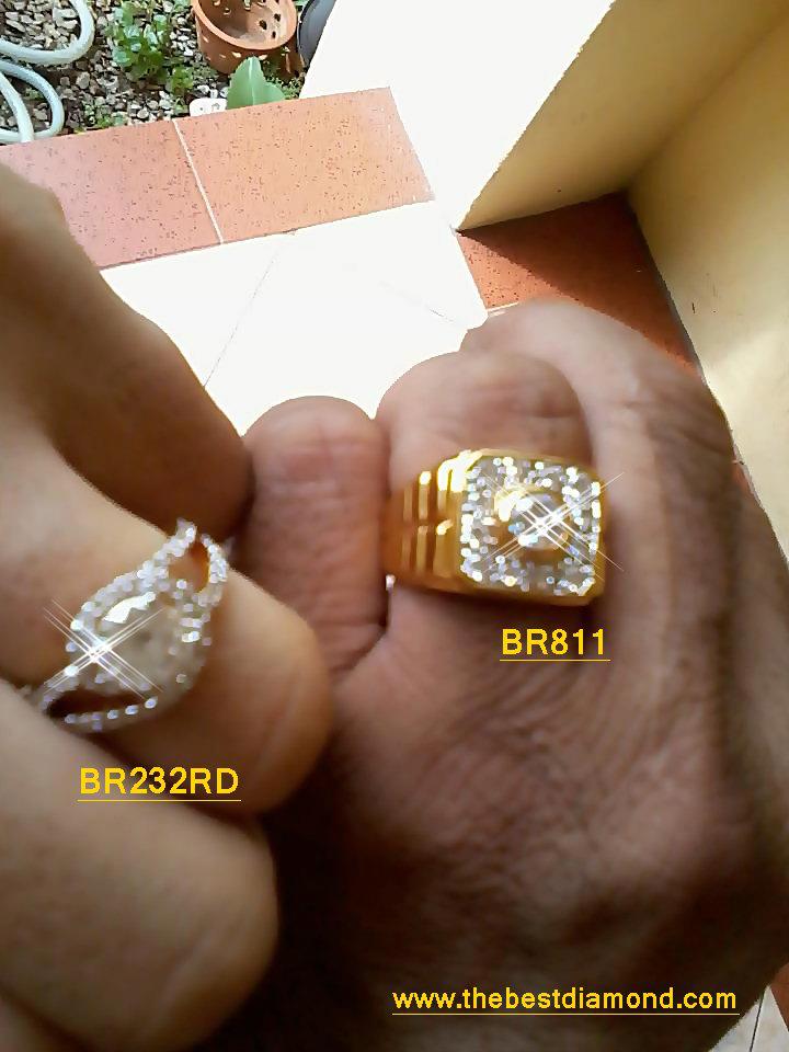 BR232+++แหวนเพชรล้อมแบบเอี้ยวๆ เก๋ไก๋ บ่าข้าง 2 แถว ++แบบทันสมัย ดูดี intrend มากๆๆ แบบออกมาจากร้านจิวเวลลี่เลย เพชรสวยวิ๊งๆ ดูไฮโซ สวยสุดๆ รับประกัน