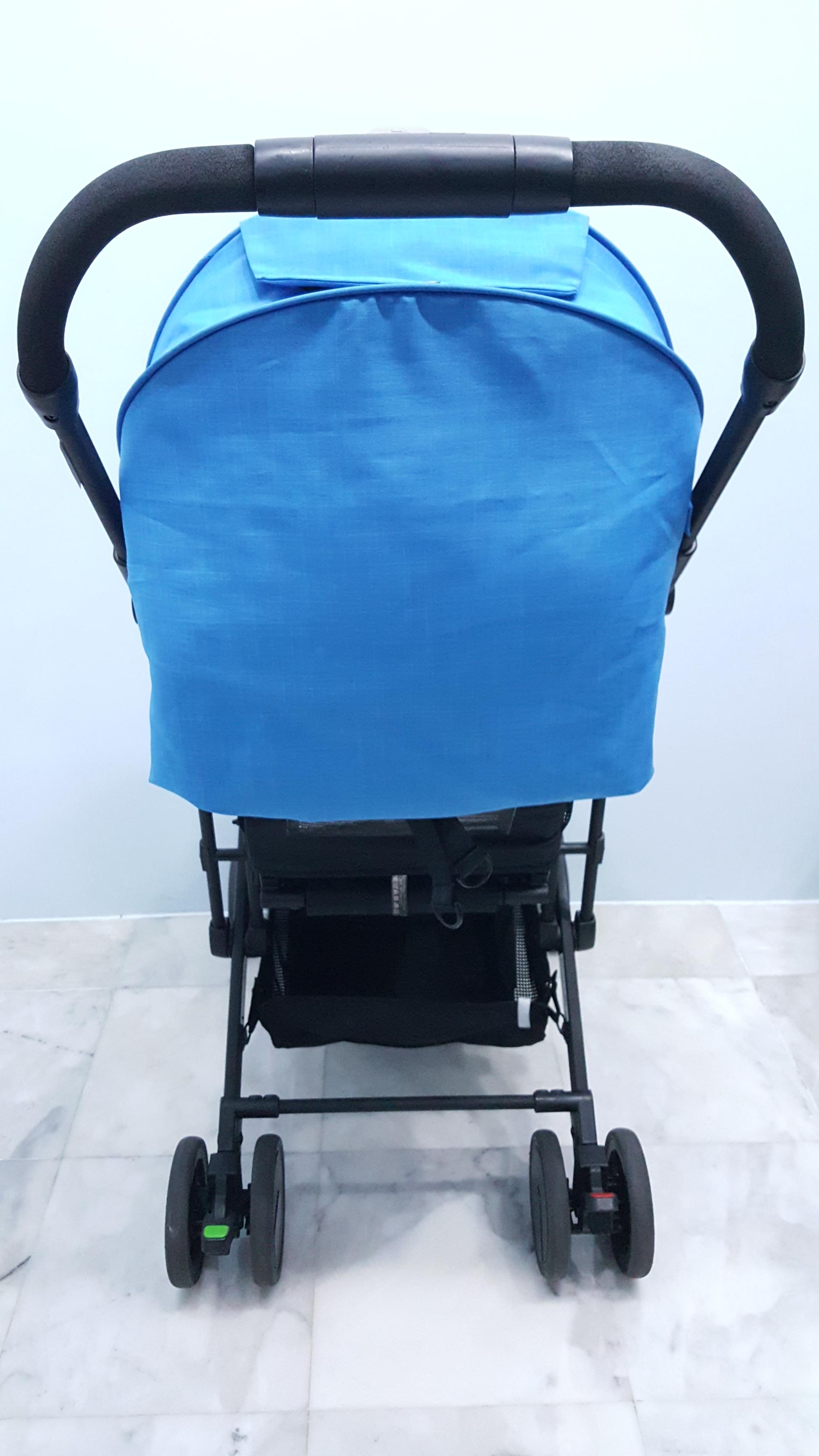 Recaro รุ่น Easylife สีฟ้า