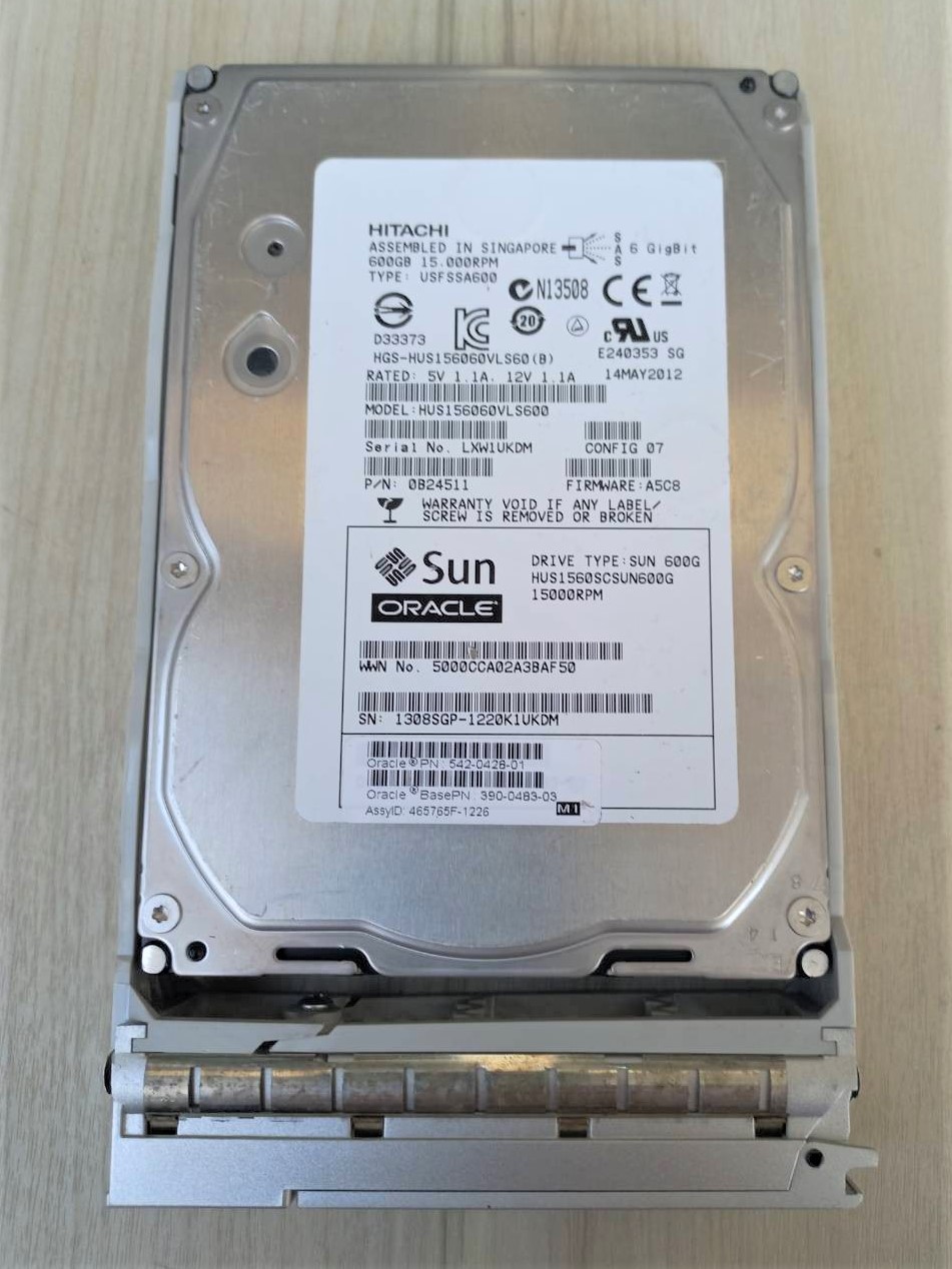 542-0428-01 Hitachi 600GB 15000RPM SAS 6.0 Gbps 3.5 64MB Cache Ultrastar Hard Drive.