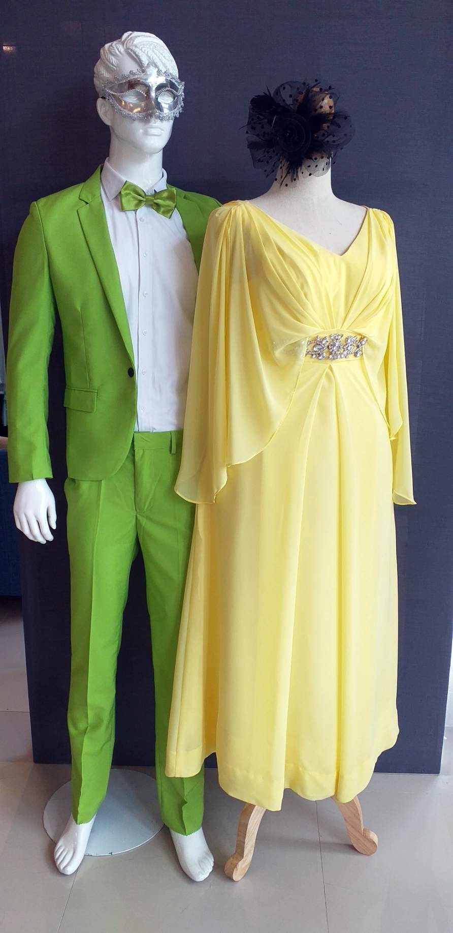 พร้อมเช่า ชุดสูทชาย สีเขียวอ่อน สไตล์เกาหลี (ไม่มีเสื้อกั๊ก)