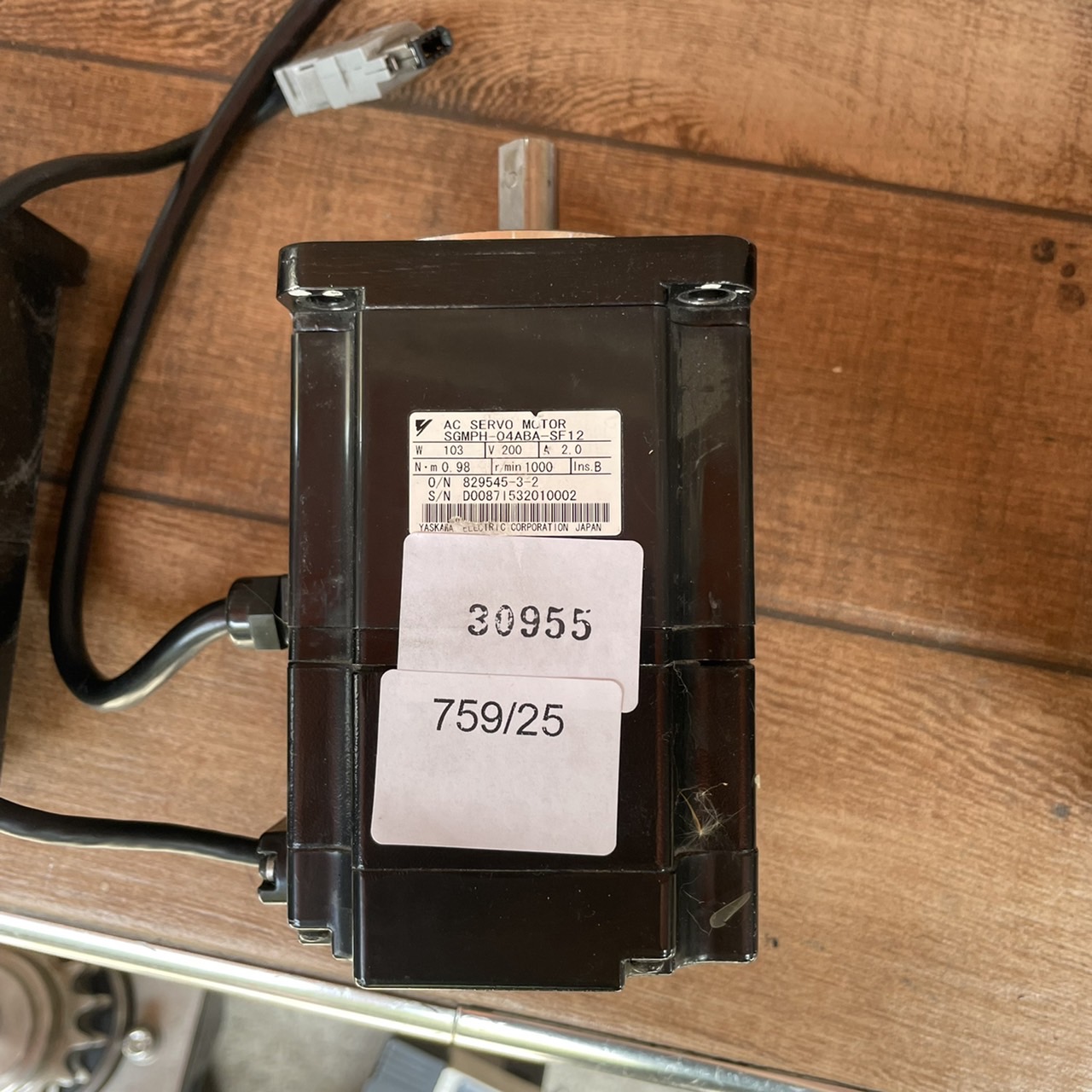 SGMPH-04ABA-SF12 SERVO MOTOR " YASKAWA "