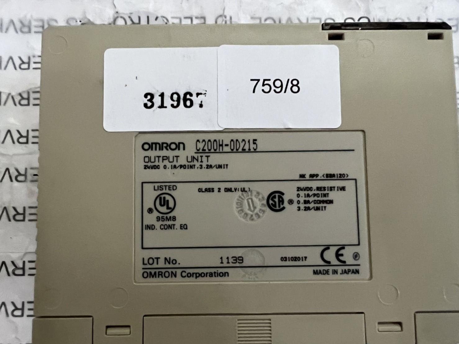 C200H-OD215 PLC “ OMRON ”
