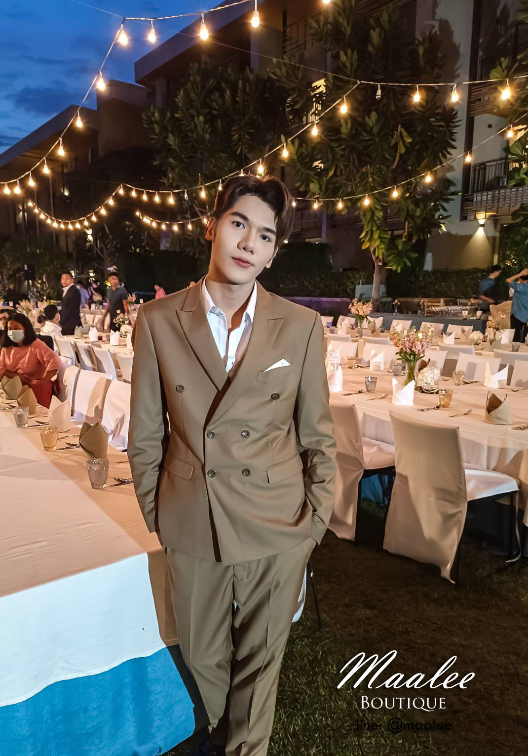 พร้อมเช่า ชุดสูทชาย สูทสีน้ำตาล Coffee Brown กระดุม 2 แถว Double-breasted Suit