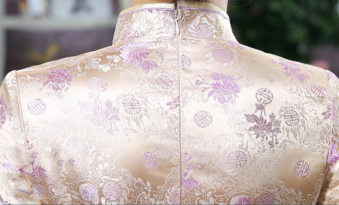 Pre-order กี่เพ้า สีทอง ผ้าไหมจีน กุ๊นขอบ ตัดเย็บอย่างดี