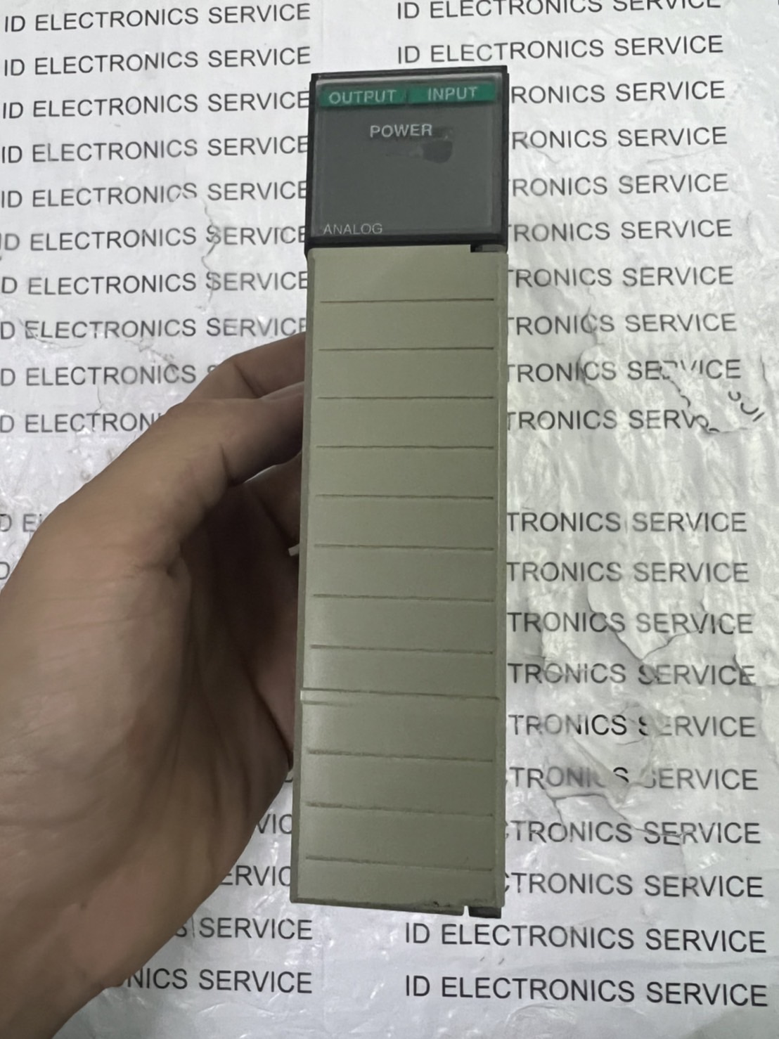 1746-NIO4V PLC " ALLEN-BRADLEY "