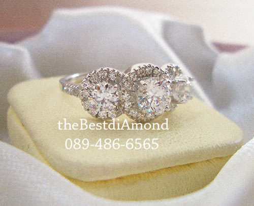 SR001RD+++3 Diamonds Luxury Style+++แหวนเงินแท้ ดีไซน์สวยหรู แบบร้านจิวเวลลี่ทันสมัย ตามcounter ห้างเลย เหมือนของแท้สุดๆ เล่นไฟวิีงๆ รับประกันความสวย