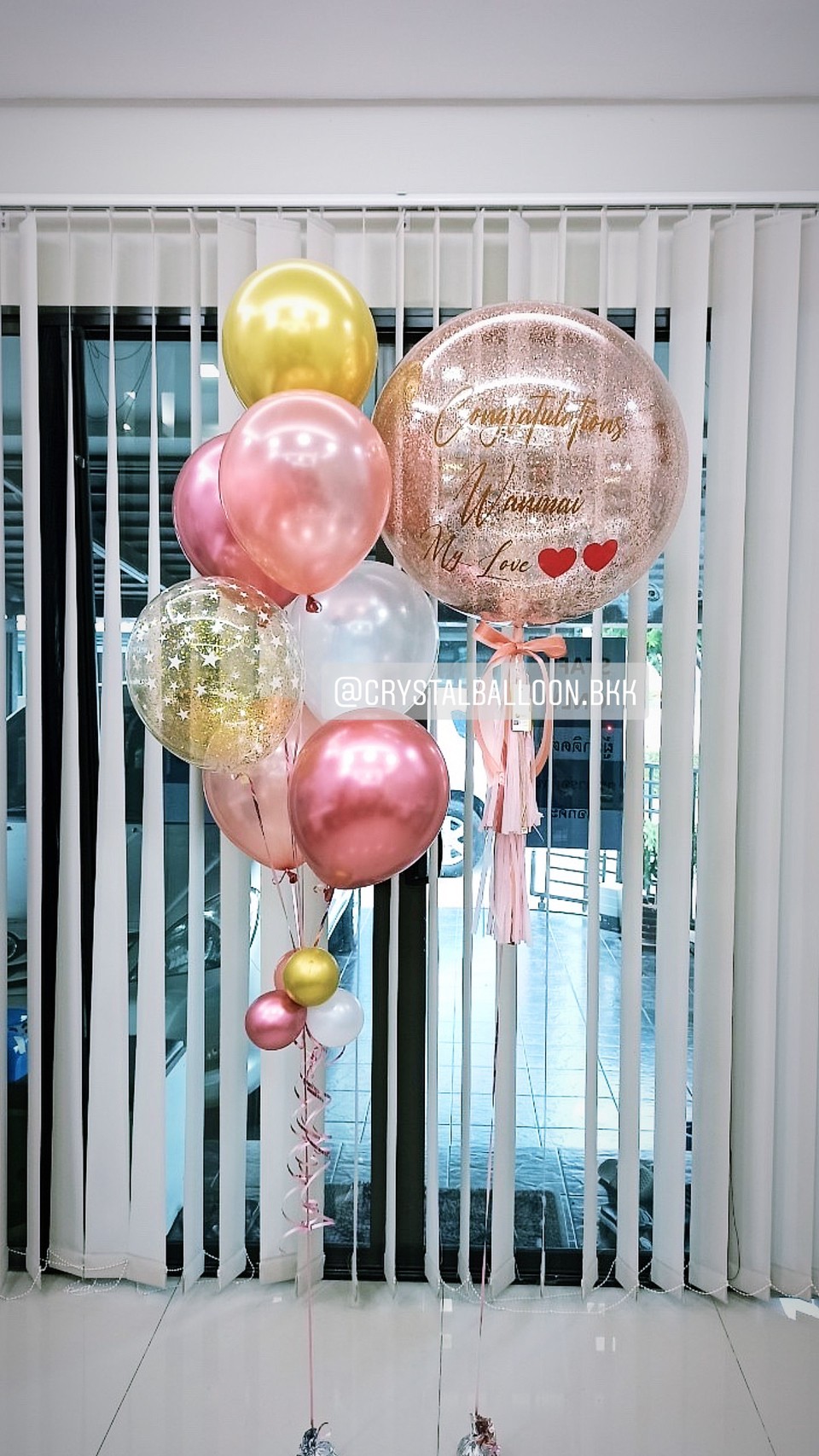 ลูกโป่ง แสดงความยินดี Bubble ขนาด 24" พร้อม ช่อลูกโป่ง 7 ลูก 1 ช่อ,ลูกโป่งใสลายดาว ใส่กลิตเตอร์ พร้อมตกเเต่ง สามารถเปลี่ยนสีลูกโป่ง/เปลี่ยนข้อความ/เปลี่ยนขนาดได้