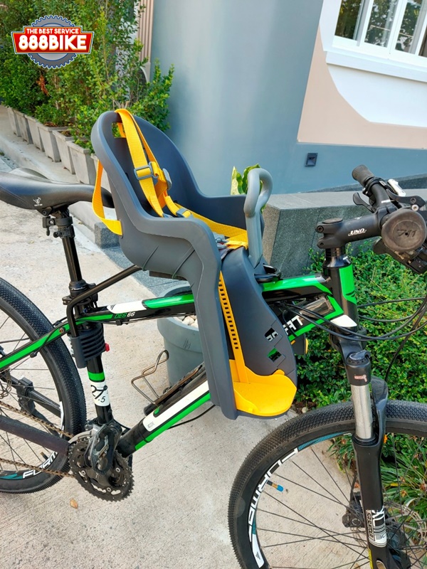 เก้าอี้เด็กหน้า YC-699 Front baby seat (มีปลดเร็วแบบกดและปรับที่วางเท้าได้)