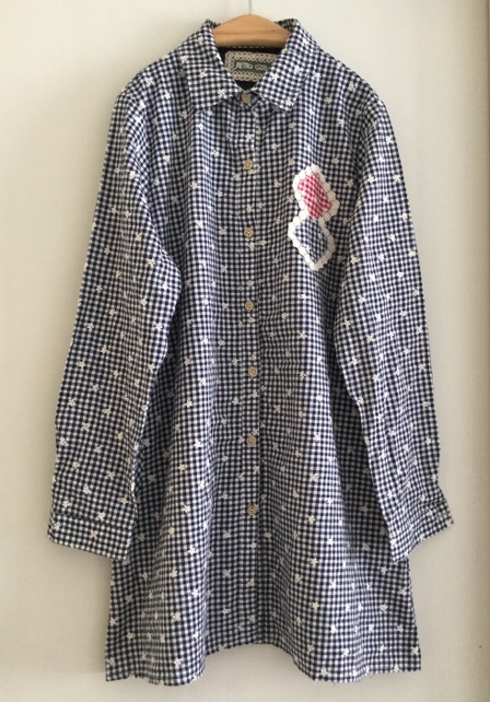 เสื้อเชิ้ตลายสก็อตปักลาย