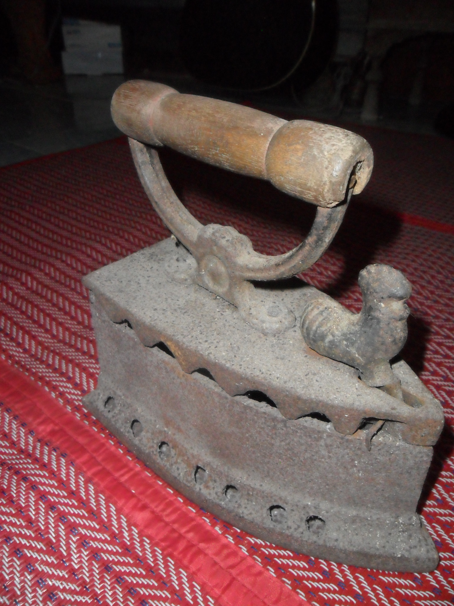 เตารีดหัวไก่