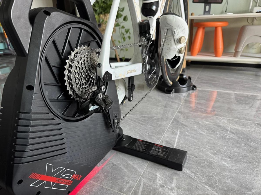 ThinkRider X2 MAX Smart Trainer 2025 - เทรนเนอร์จักรยานระดับมืออาชีพพร้อมระบบ ANT+/Bluetooth
