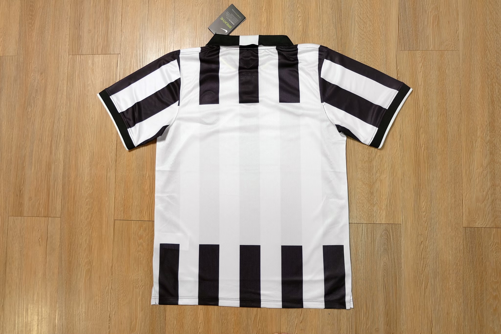 Juventus 2014/15 Home Jersey UEFA Champions League เสื้อบอลย้อนยุค เสื้อยูเวนตุสย้อนยุค