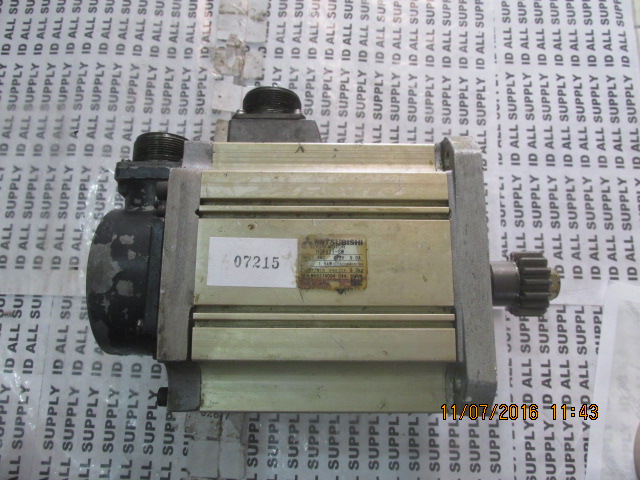 SERVO MOTOR “ MITSUBISHI ” รุ่น HC152T-SW
