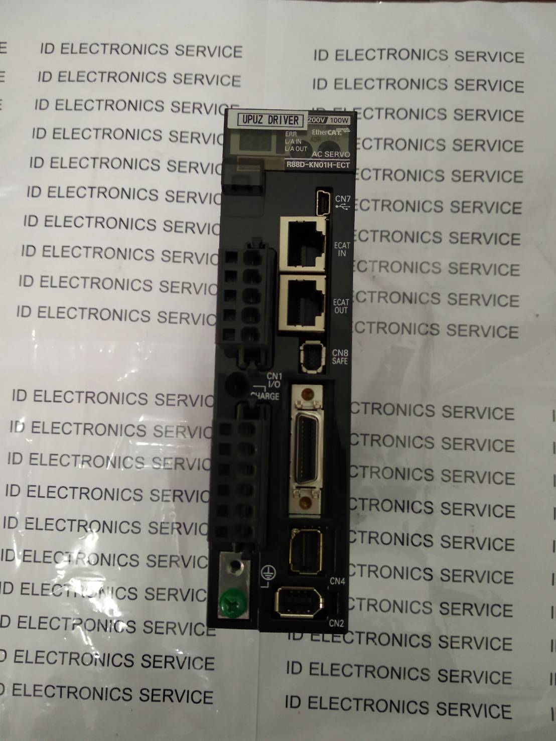 R88D-KN01H-ECT SERVO DRIVE " OMRON "