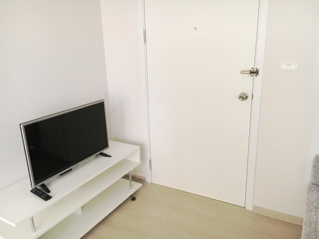 ให้เช่า พลัมคอนโด พาร์ค รังสิต ชั้น 8 ขนาด 22 ตร.ม.เฟอร์ครบ มีเครื่องซักผ้า ใกล้ ม.กรุงเทพ