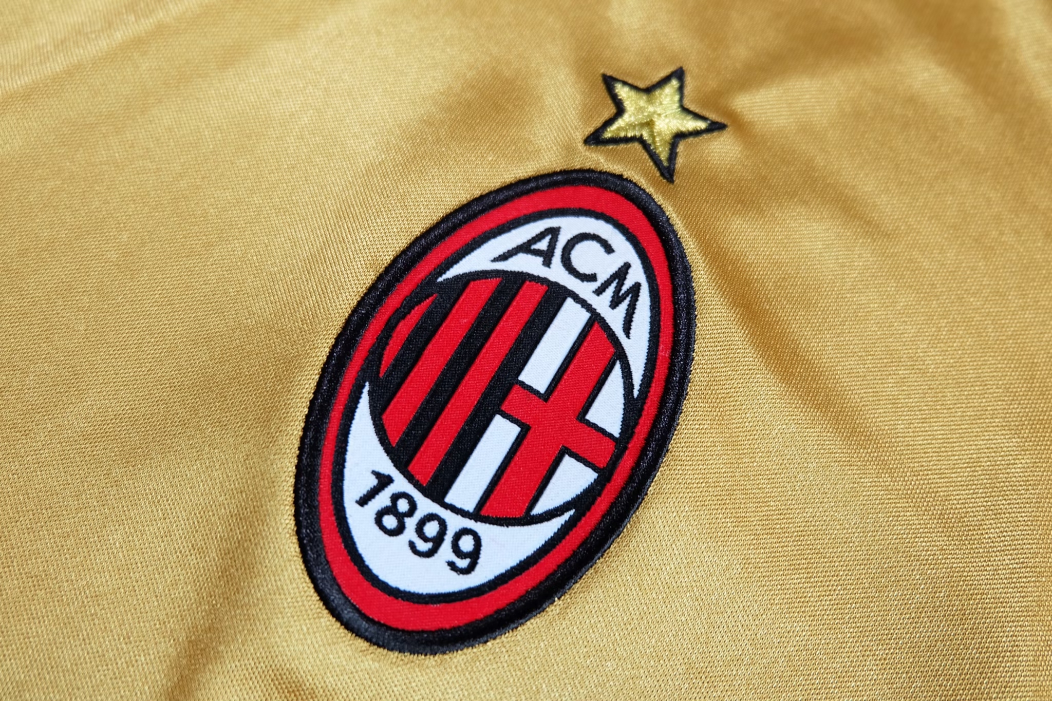 Ac Milan 2013/14 Third Retro Jersey เสื้อบอลย้อนยุคเอซีมิลาน