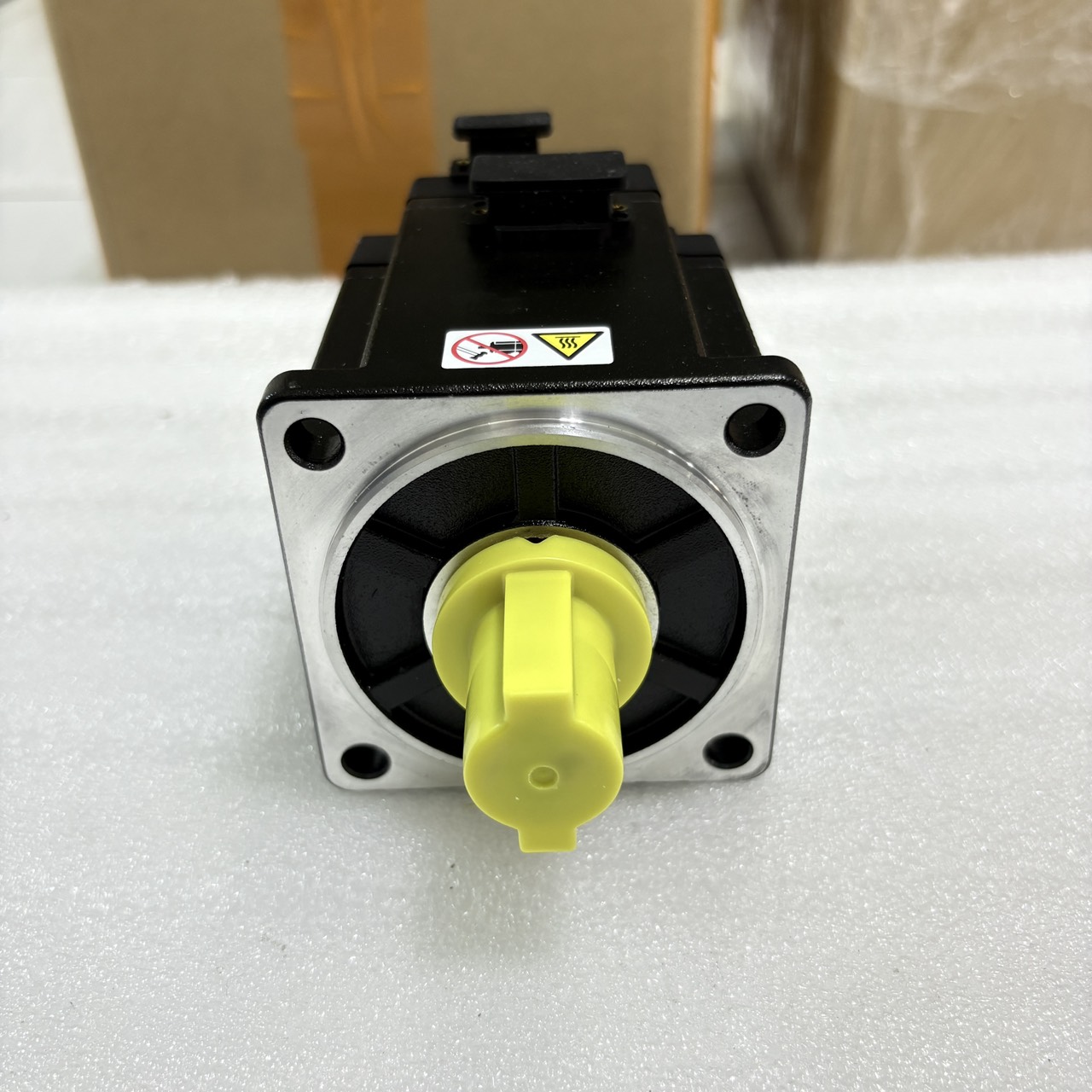 MS1H1-75B30CB SERVO MOTOR " INOVANCE "