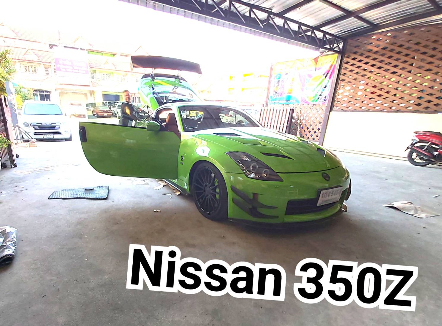 พรมปูพื้นในรถยนต์ Nissan 350Z เข้ารูป เต็มคัน