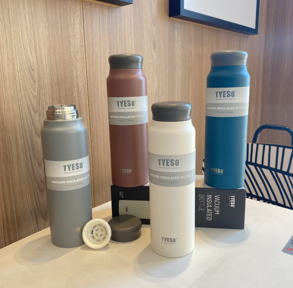 กระบอกสแตนเลส Tyeso รุ่น TS-8773B ขนาด 17FL.OZ/500 ml