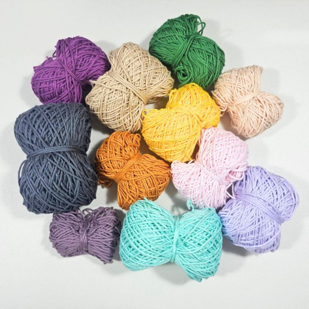 [สินค้าเฉพาะไลฟ์] ไหมคอตตอนซอฟต์คละสี น้ำหนักรวม 300 กรัม