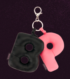 PRE. พวงกุญแจ 𝐁𝐋𝐀𝐂𝐊𝐏𝐈𝐍𝐊 CUSHION KEYRING (นำเข้า 14-25 วัน)