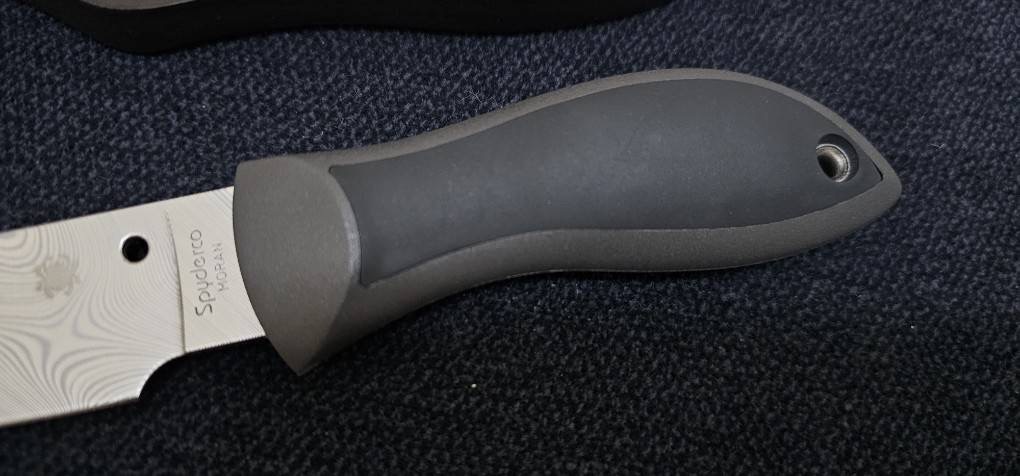 Spyderco Bill Moran Sprint Run Fixed Blade Knife 3.92" Dense Twist Damasteel DS93X Upswept Blade, FRN/Kraton Handle