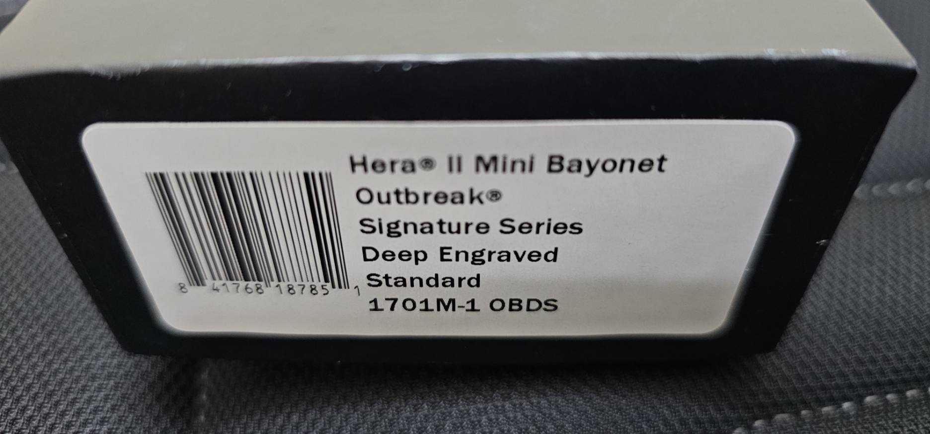 Microtech Knives Mini Hera Outbreak Bayonet M390MK Signature Series