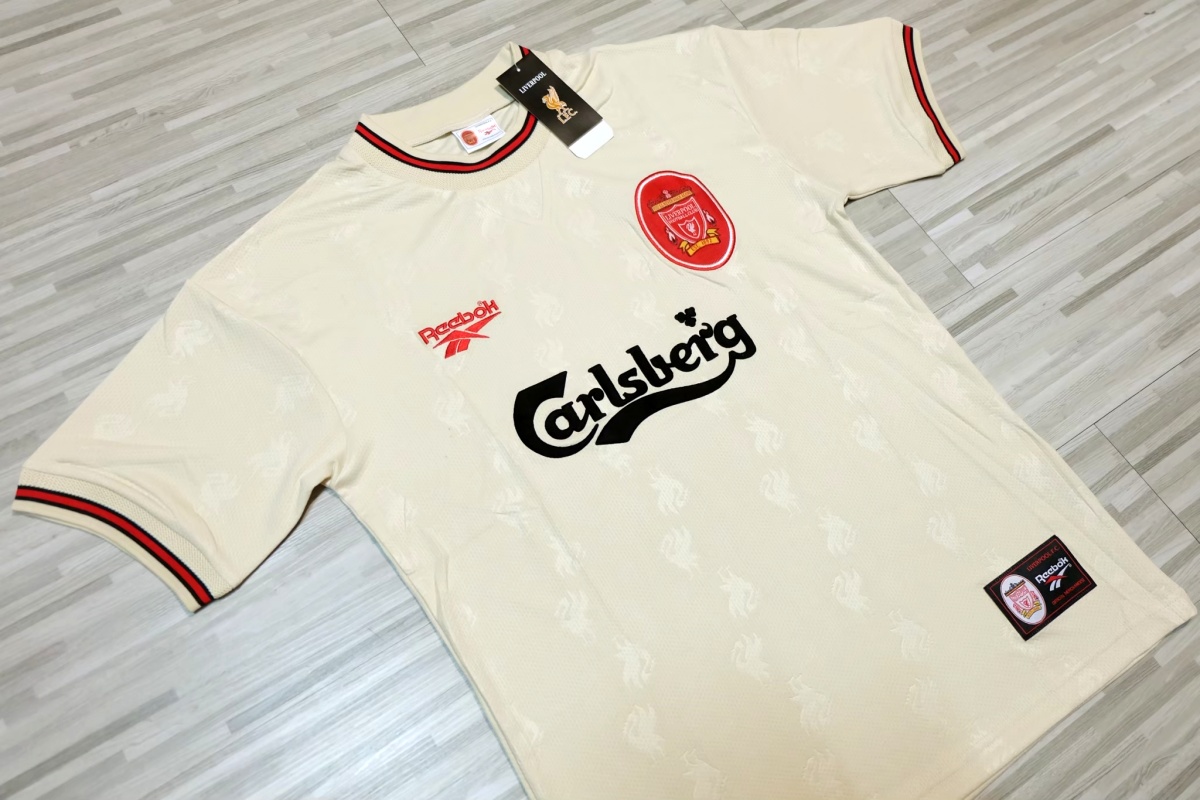 Liverpool 1996/97 Away Vintage Jersey เสื้อฟุตบอลลิเวอร์พูลย้อนยุค Carlsberg