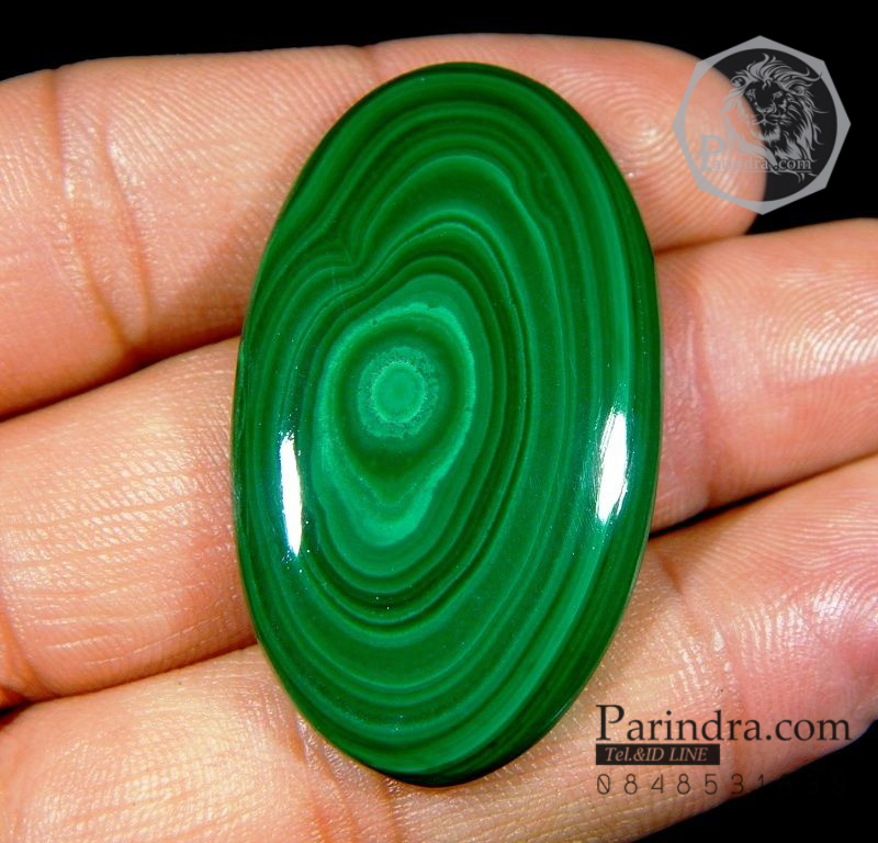 หินแร่มาลาไคท์ Malachite ขัดมันทรงกลมรี รูปไข่ ลวดลายสวยงาม ขนาด 65 กะรัต #MLC 002