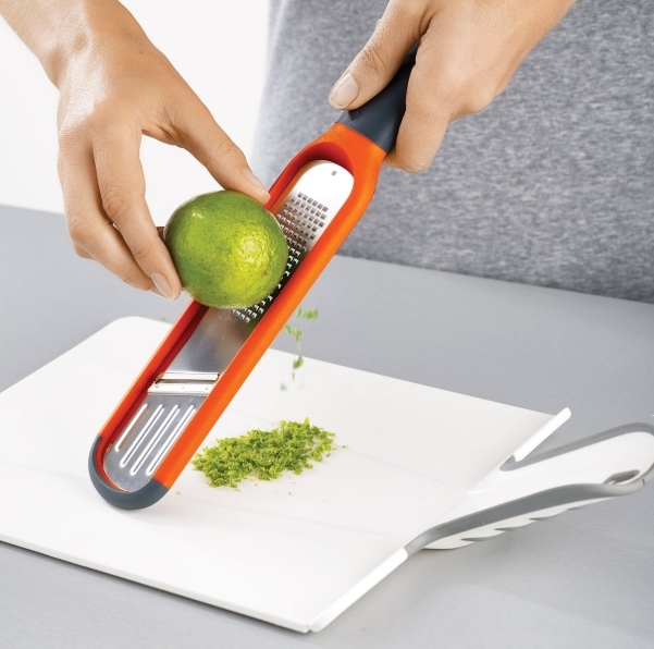 ที่ขูด & หั่นอเนกประสงค์ Joseph Joseph Multi-Grate™ 2-in-1