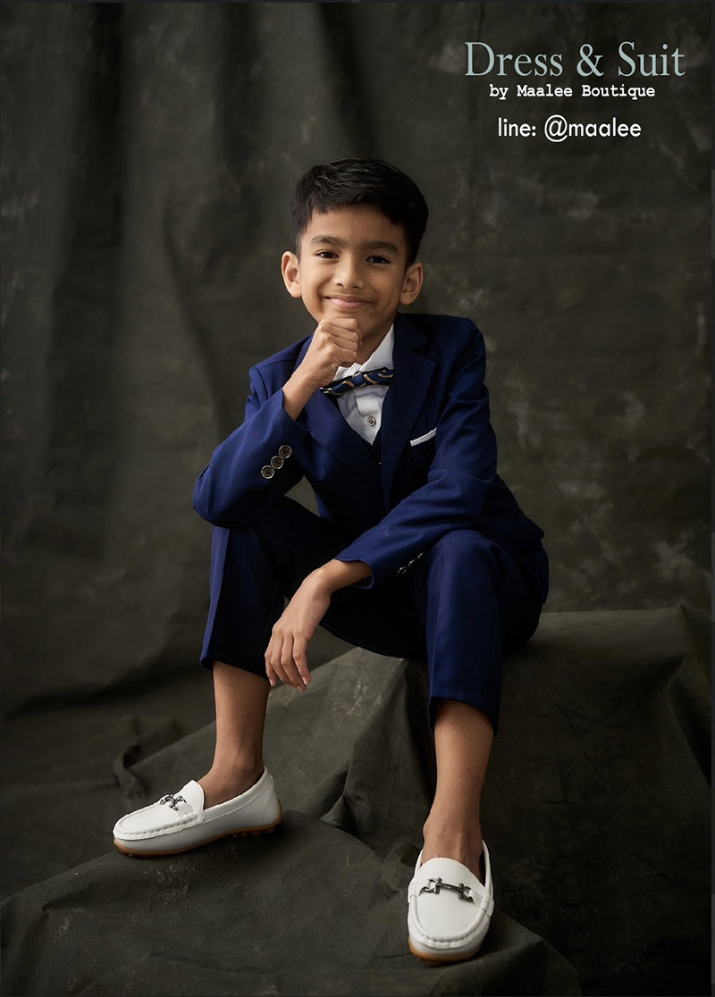 พร้อมเช่า ชุดสูทเด็กชาย สีกรมท่า 2 กระดุม **พร้อมเช่าไซส์ 90,100, 110,120,130,140, 150,160 ,170**