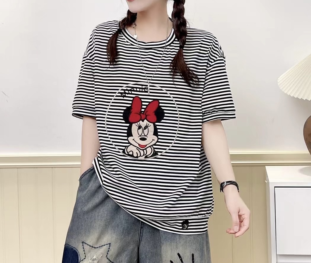 เสื้อยืดลายทางลายปักมิกกี้