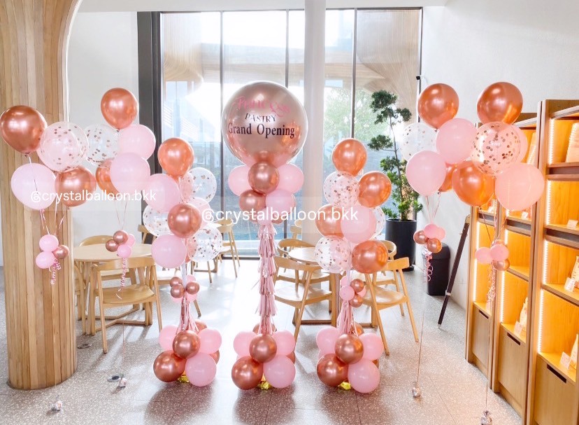 เสาลูกโป่ง เปิดร้าน ลูกโป่งยาง ขนาด 36" สีโรสโกลด์โครเมี่ยม 1 เสา พร้อม เสาลูกโป่ง ช่อ 10 ลูก 2 เสา , ช่อลูกโป่ง ช่อ 5 ลูก 4 ช่อ พร้อมตกแต่ง สามารถเปลี่ยนสีลูกโป่ง/เปลี่ยนข้อความได้