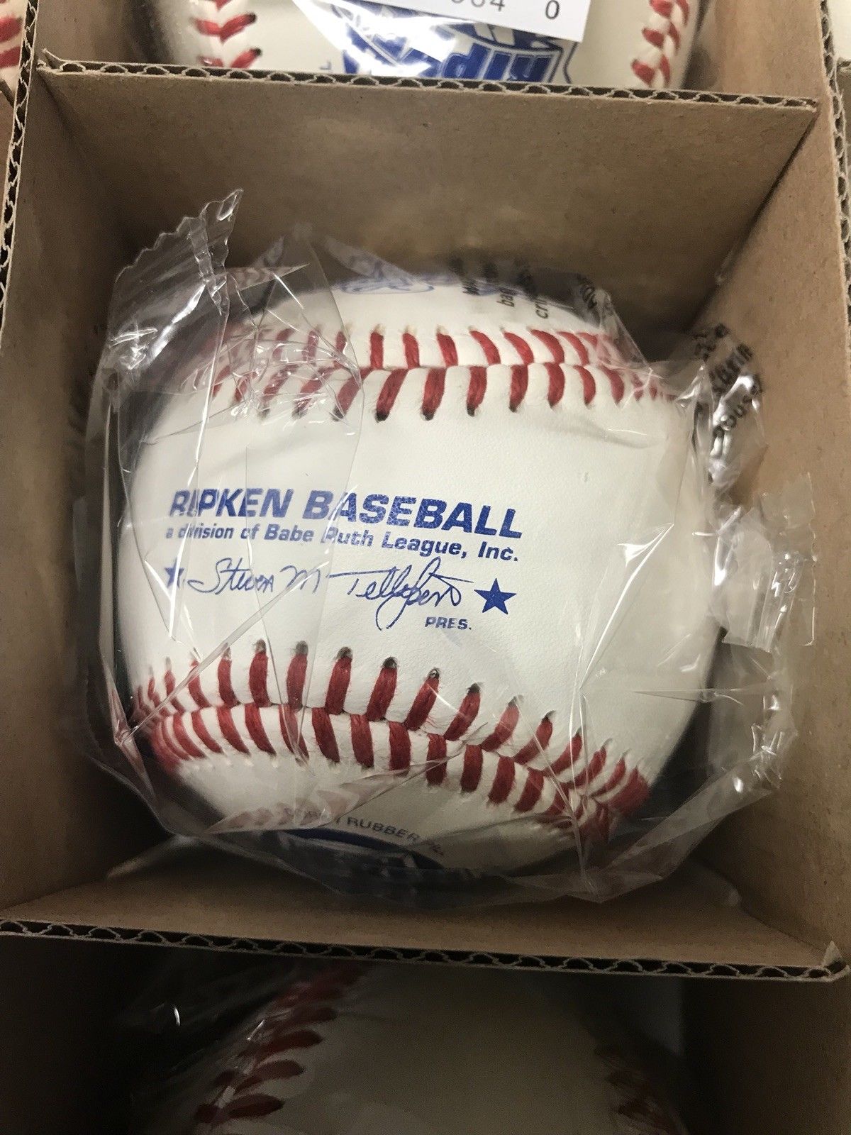 ลูกเบสบอล Rawlings Cal Ripken League (Tournament Grade) RCAL1 ของแท้