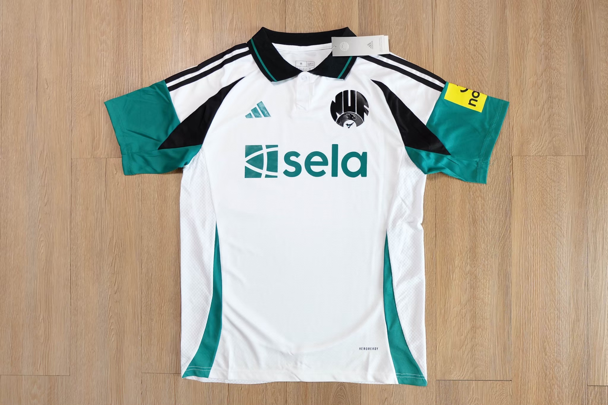 Newcastle United away 2024/25 Jersey เสื้อนิวคาสเซิล เยือน ฤดูกาลใหม่