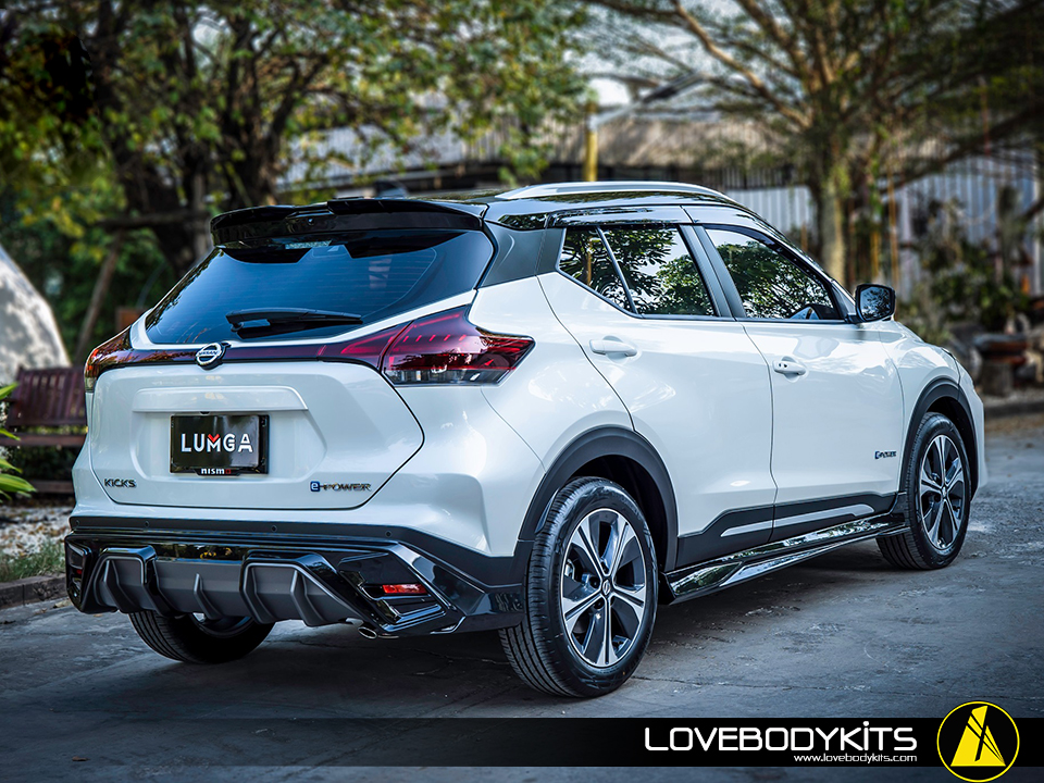 ชุดแต่ง LUM-GA : KICKS