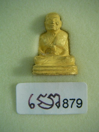 ลพ.ทวด เบตง3 องค์ทองคำกลาง รุ่นปฏิสังขรณ์สองพระมหาธาตุเจดีย์ โค๊ตโม no.879